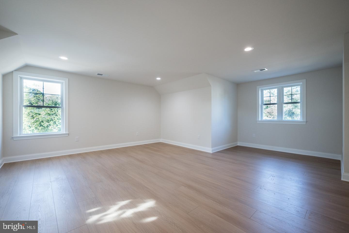 ARBOR PRESERVE - Residential