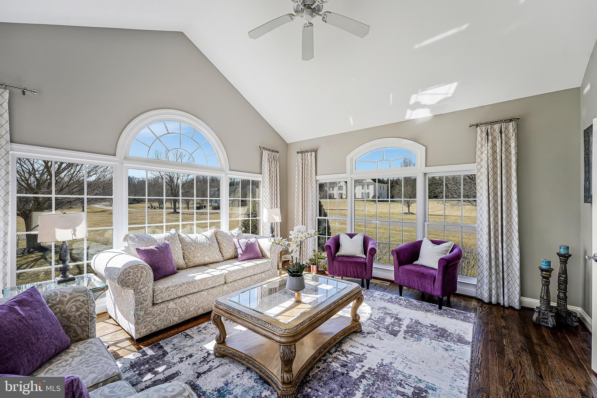 LONG ACRES - Residential