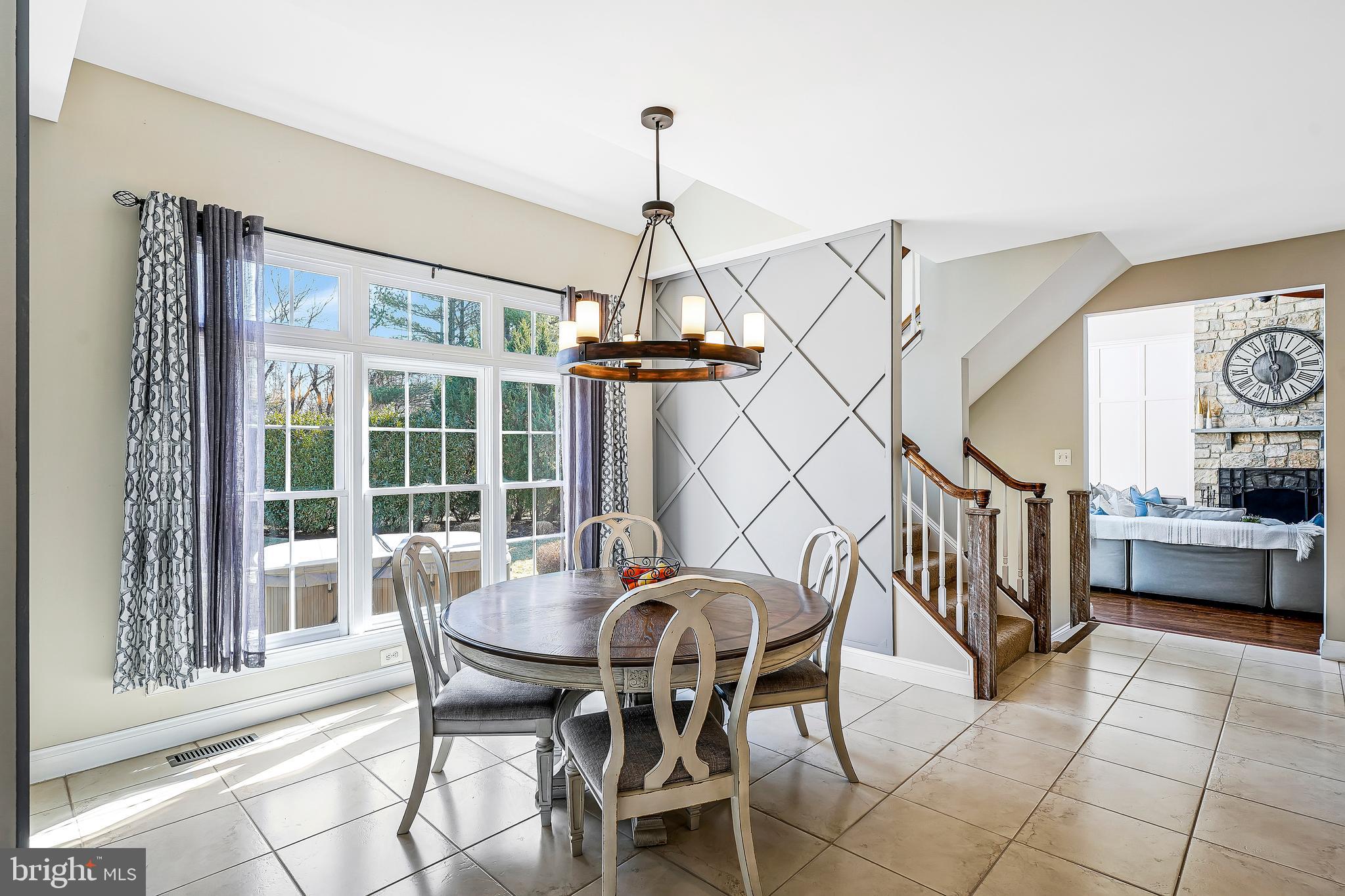 LONG ACRES - Residential