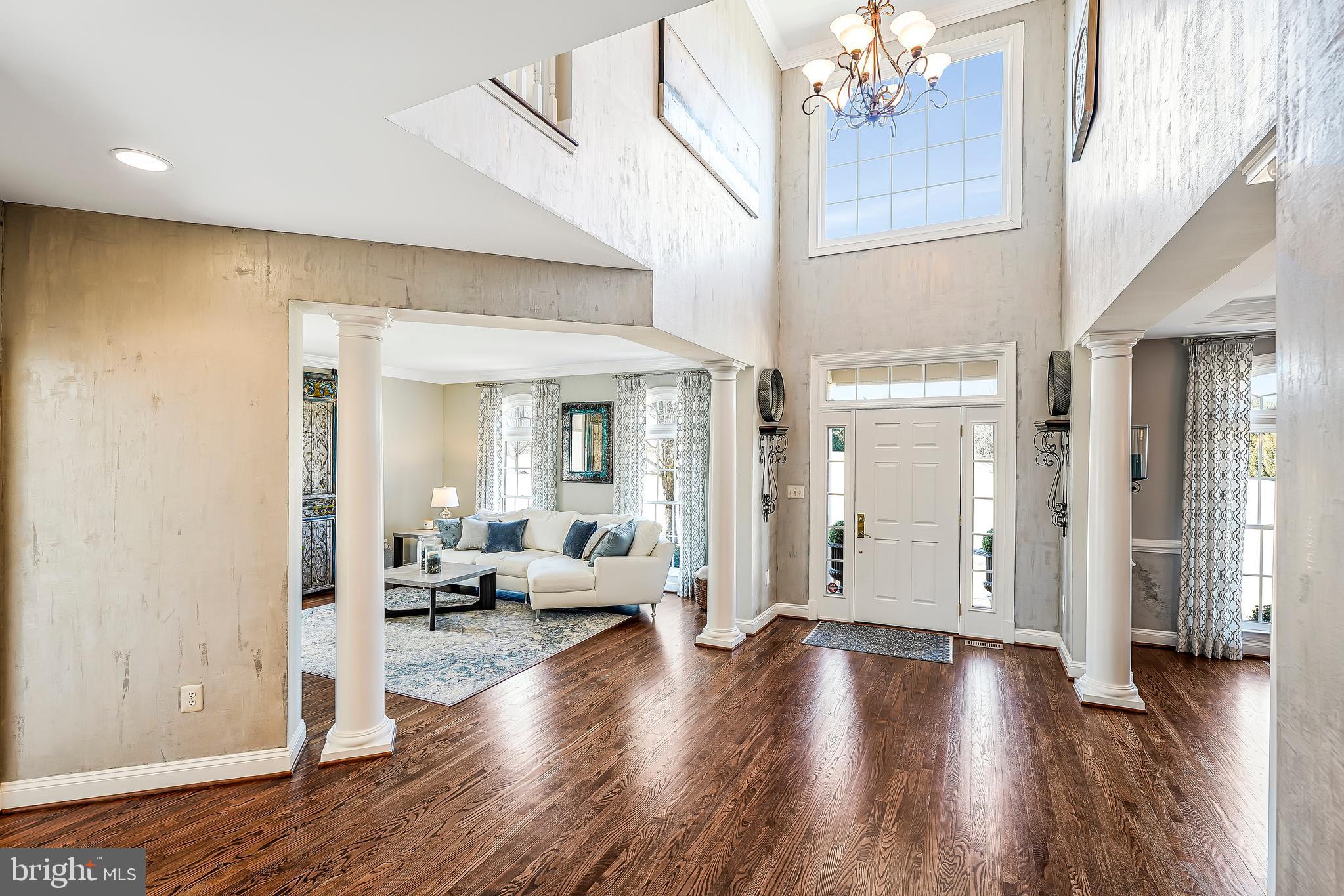 LONG ACRES - Residential