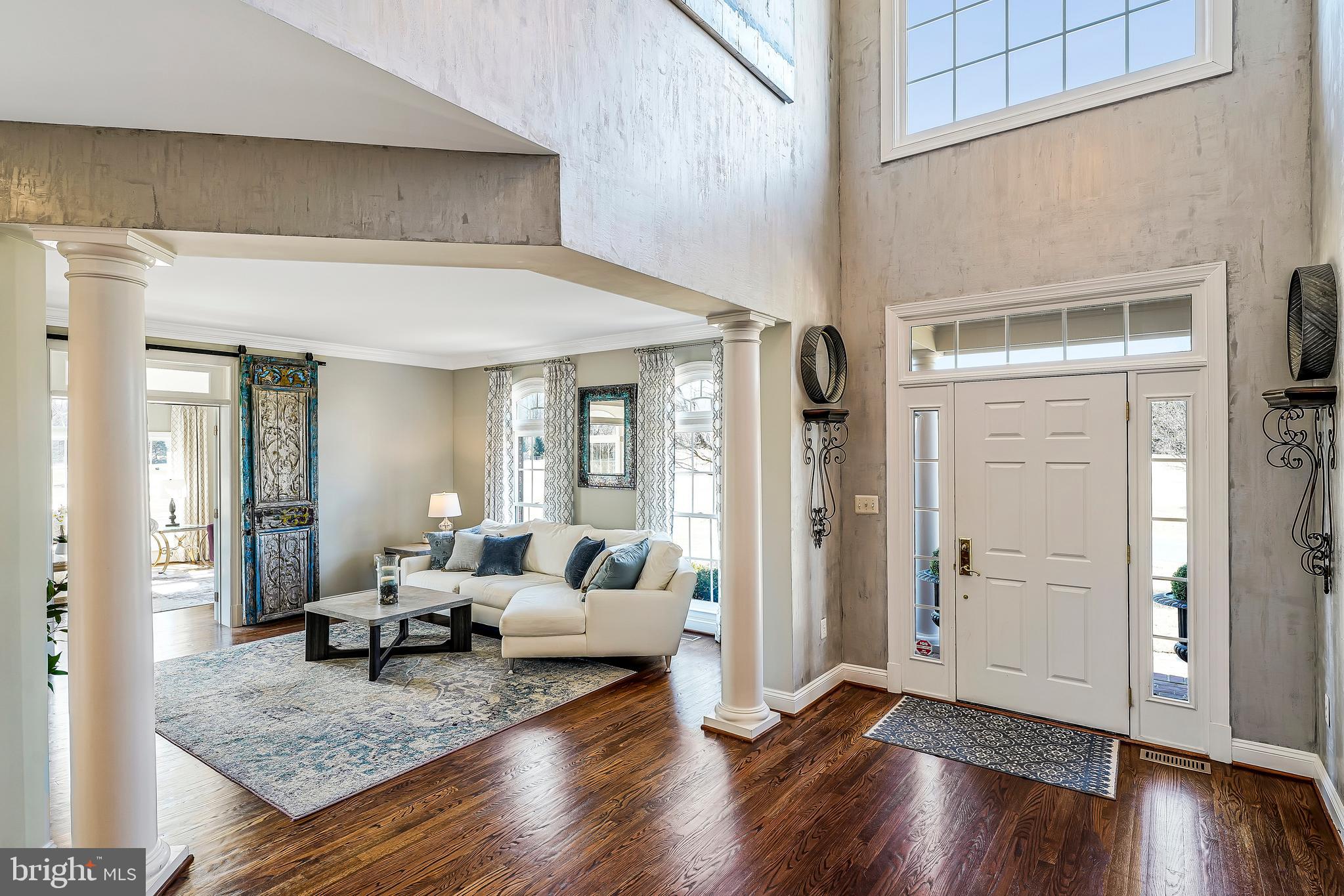 LONG ACRES - Residential