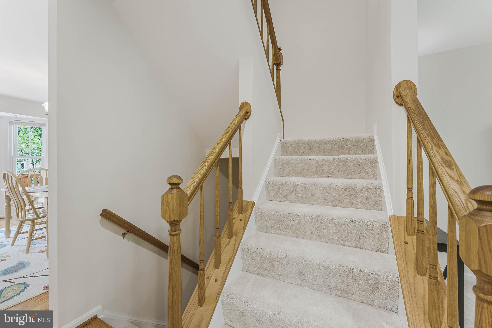 WOODED GLEN - Residential