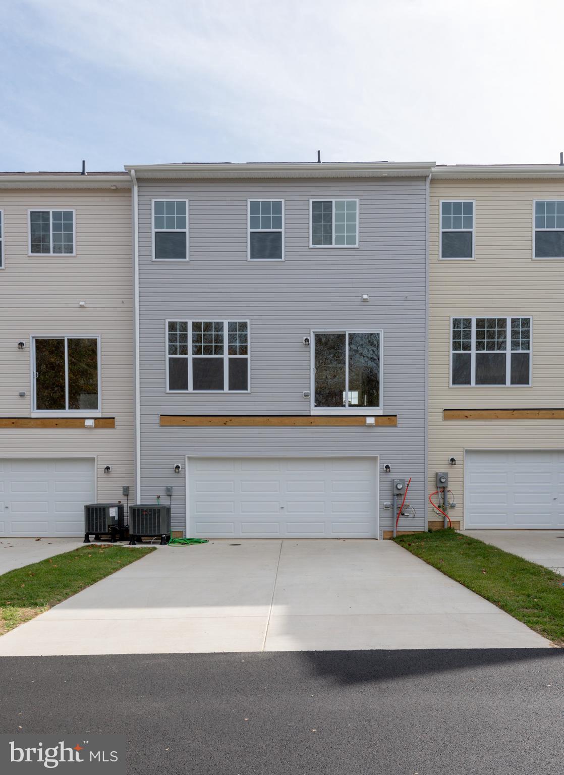 CLARK'S REST - Residential