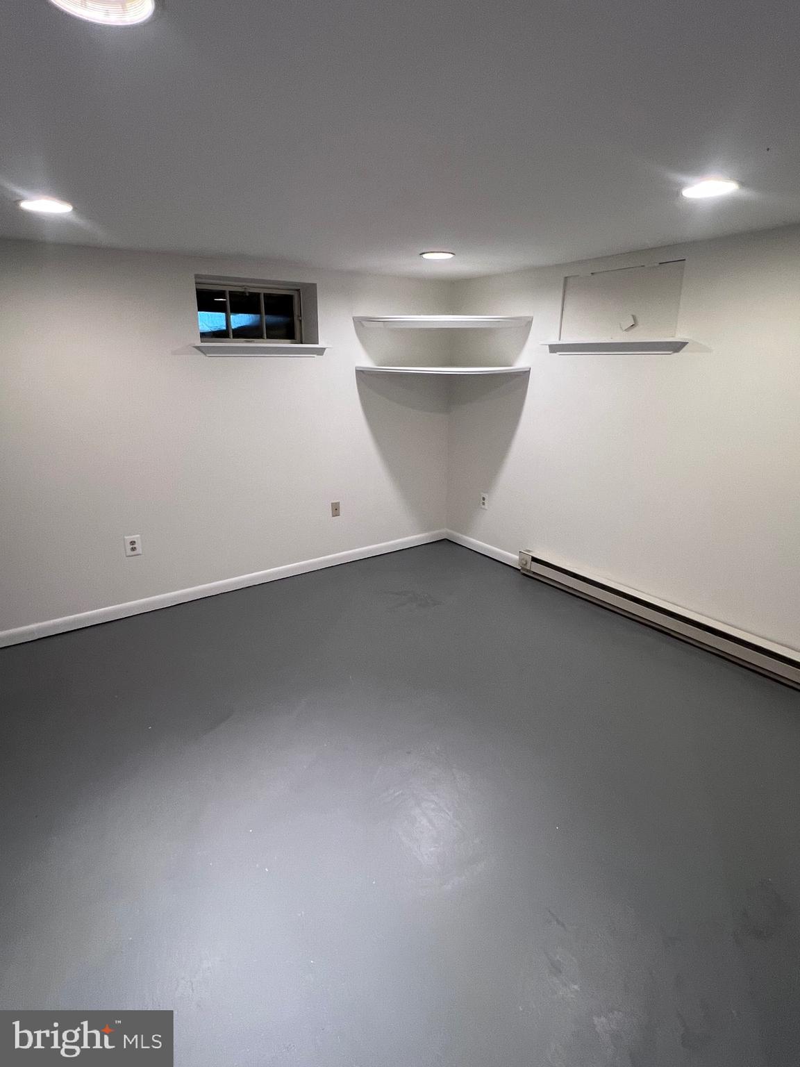 RIVIERA BEACH - Residential