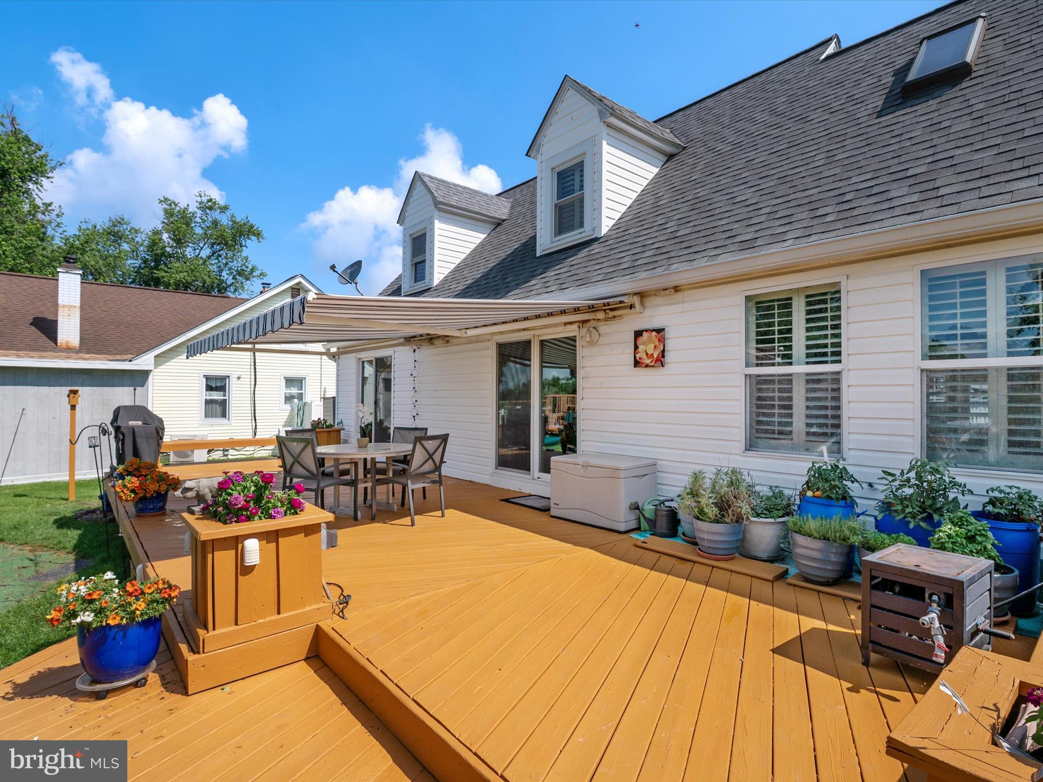 RIVIERA BEACH - Residential