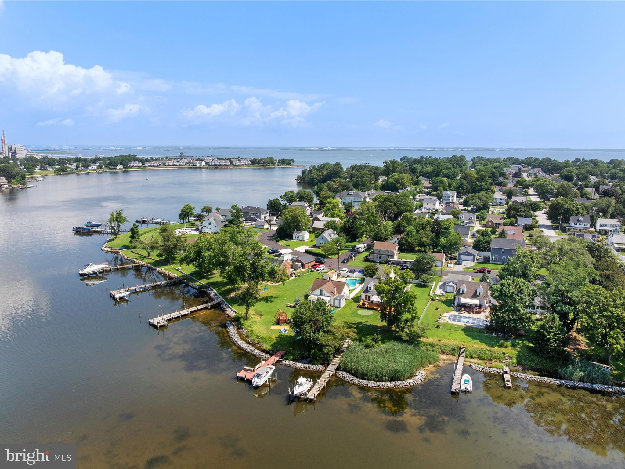 RIVIERA BEACH - Residential