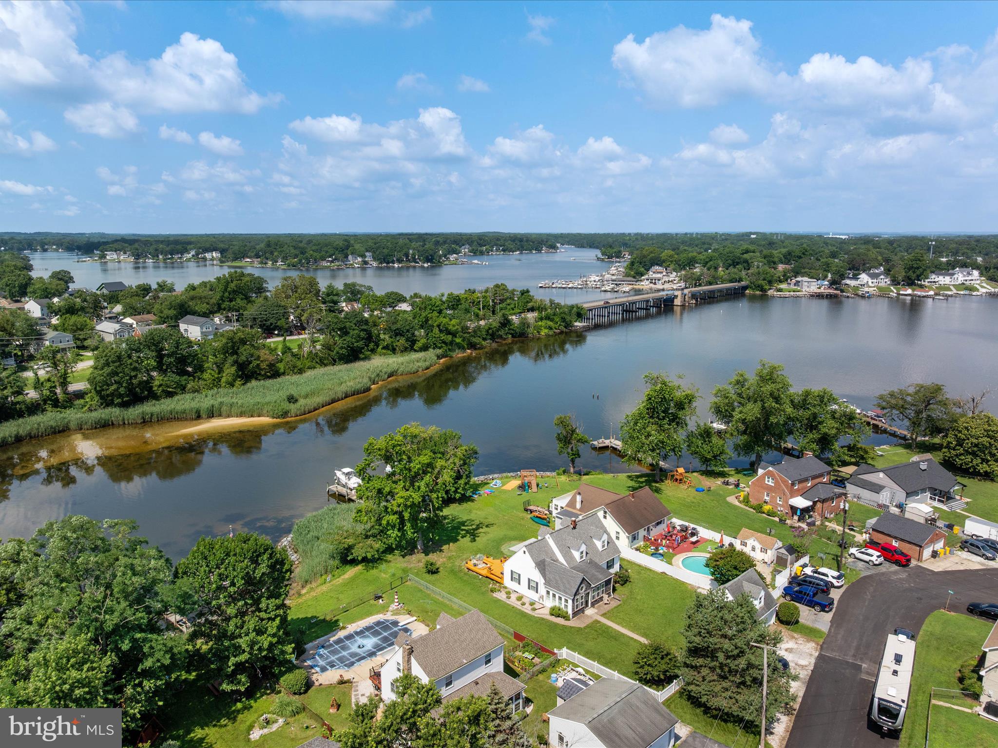 RIVIERA BEACH - Residential