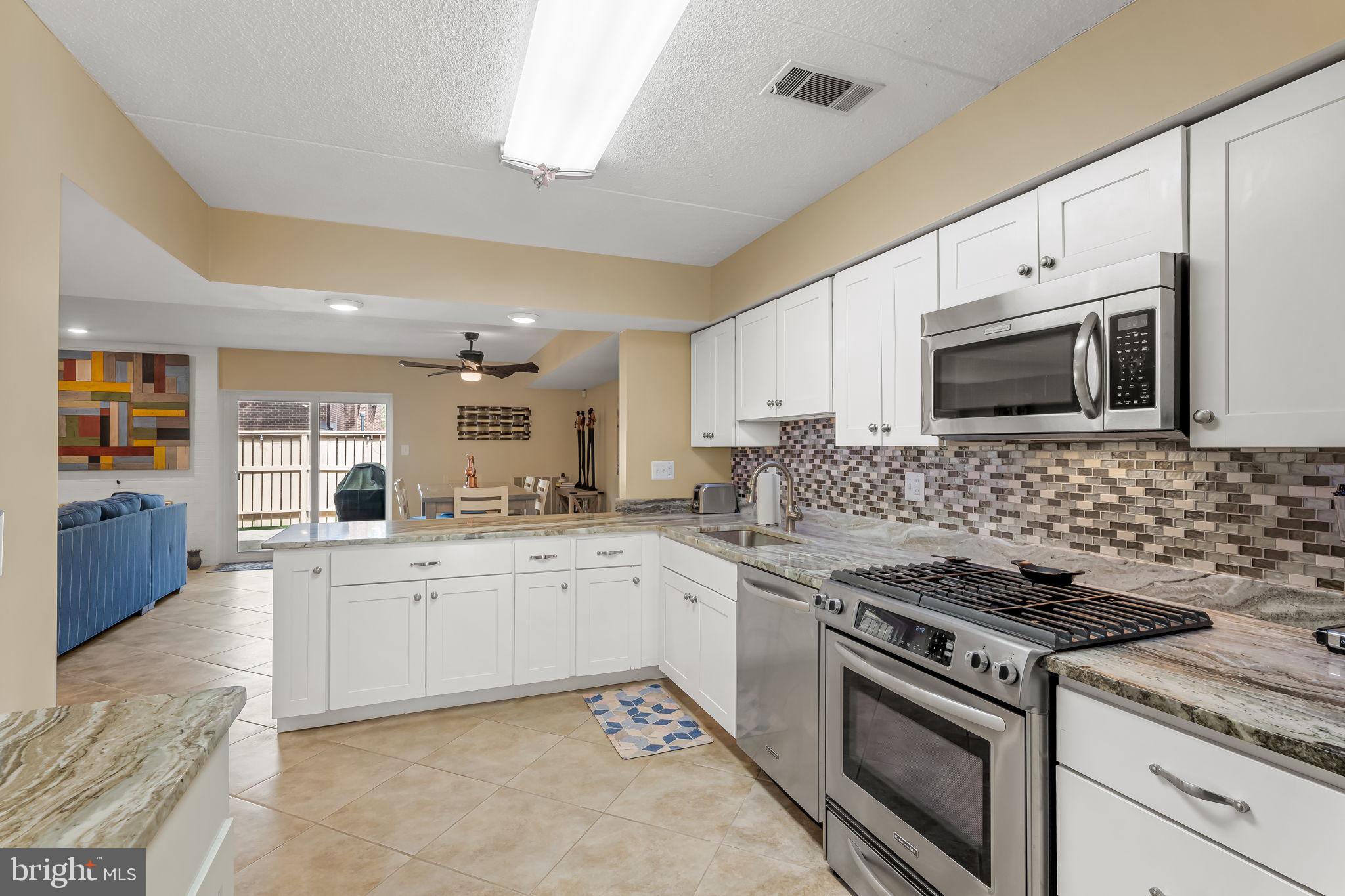 ANNEN WOODS - Residential