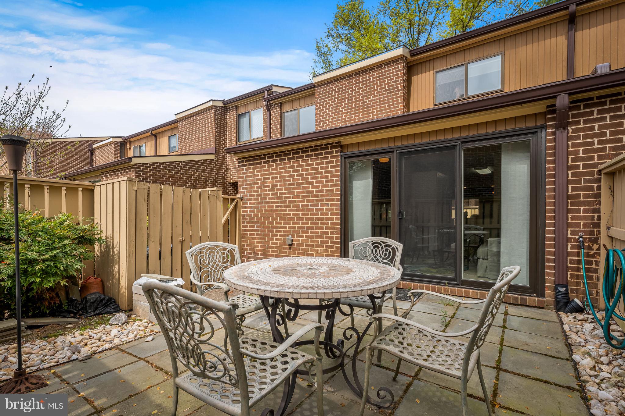 ANNEN WOODS - Residential