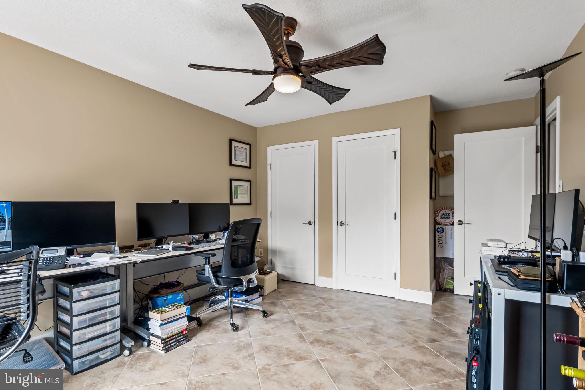 ANNEN WOODS - Residential