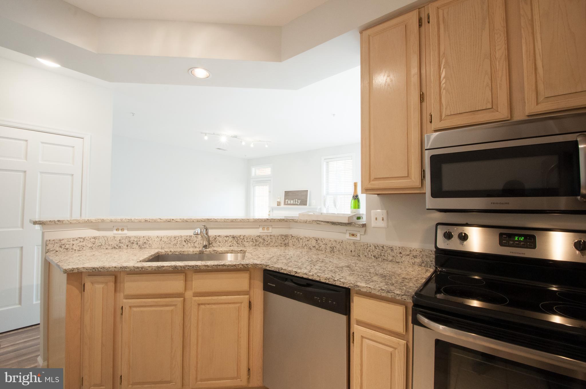 BALDWIN GROVE - Residential