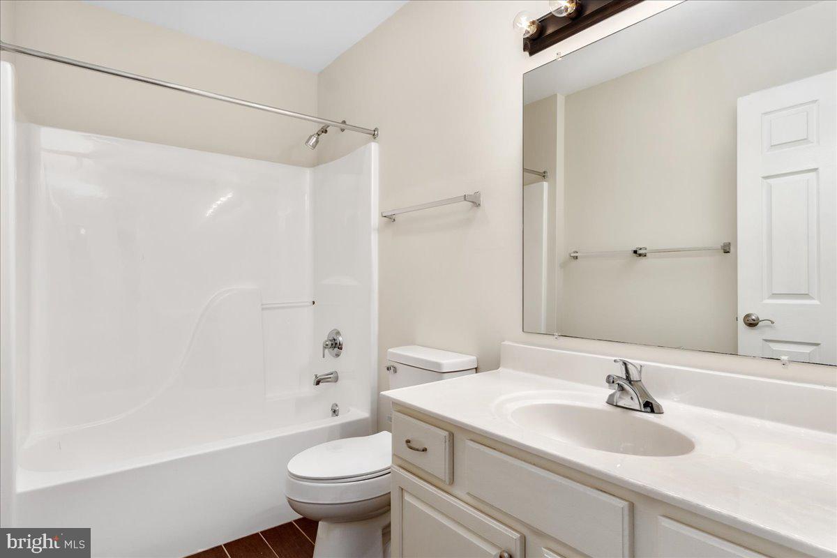 FOUNTAIN HEAD - Residential