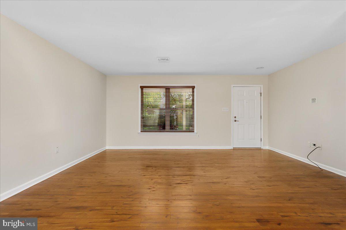 FOUNTAIN HEAD - Residential