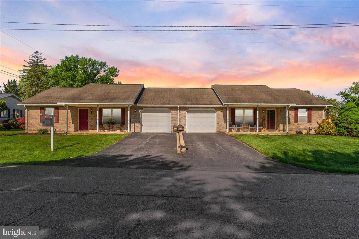 FOUNTAIN HEAD - Residential