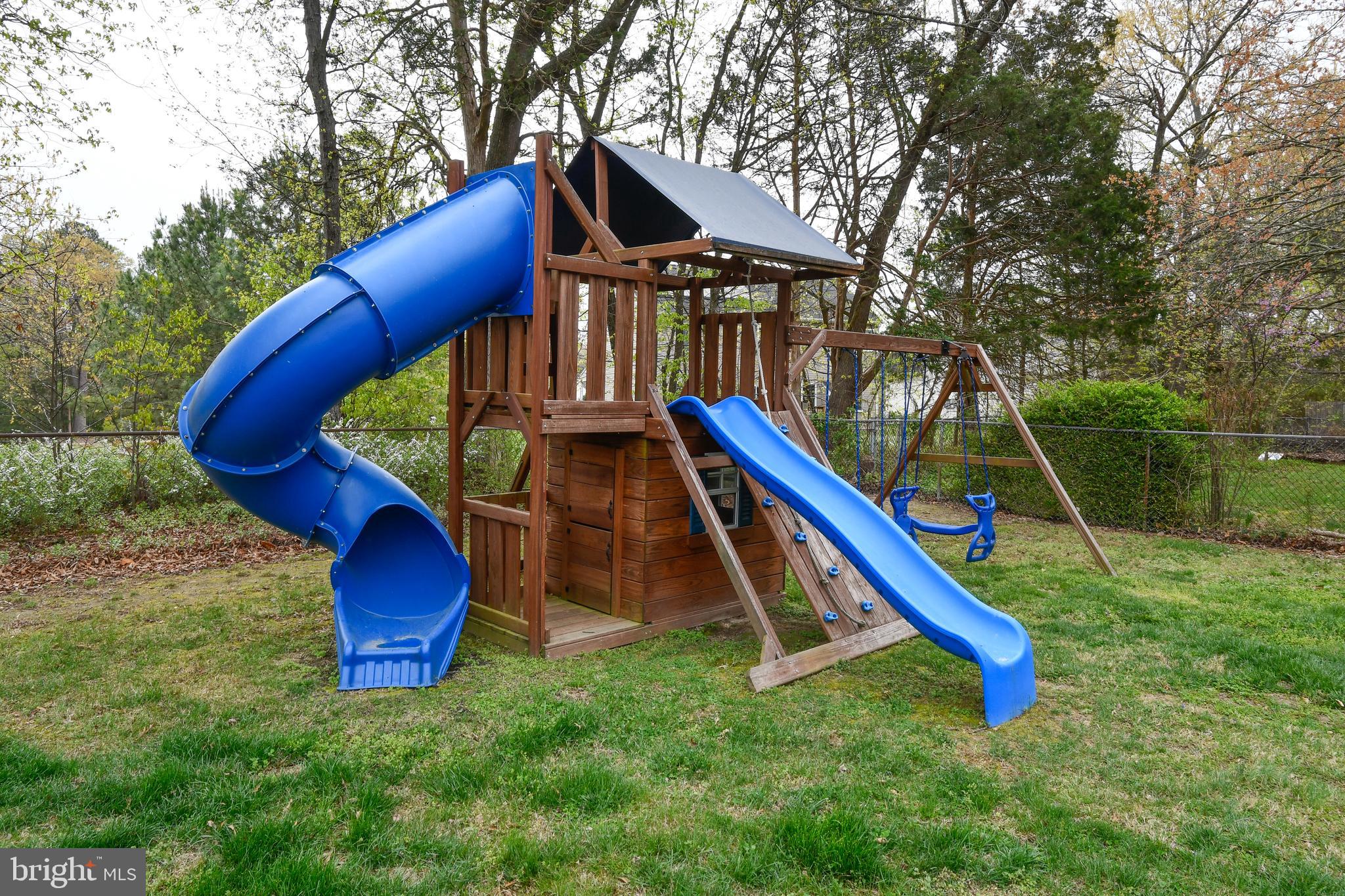 GRAFTON VILLAGE - Residential