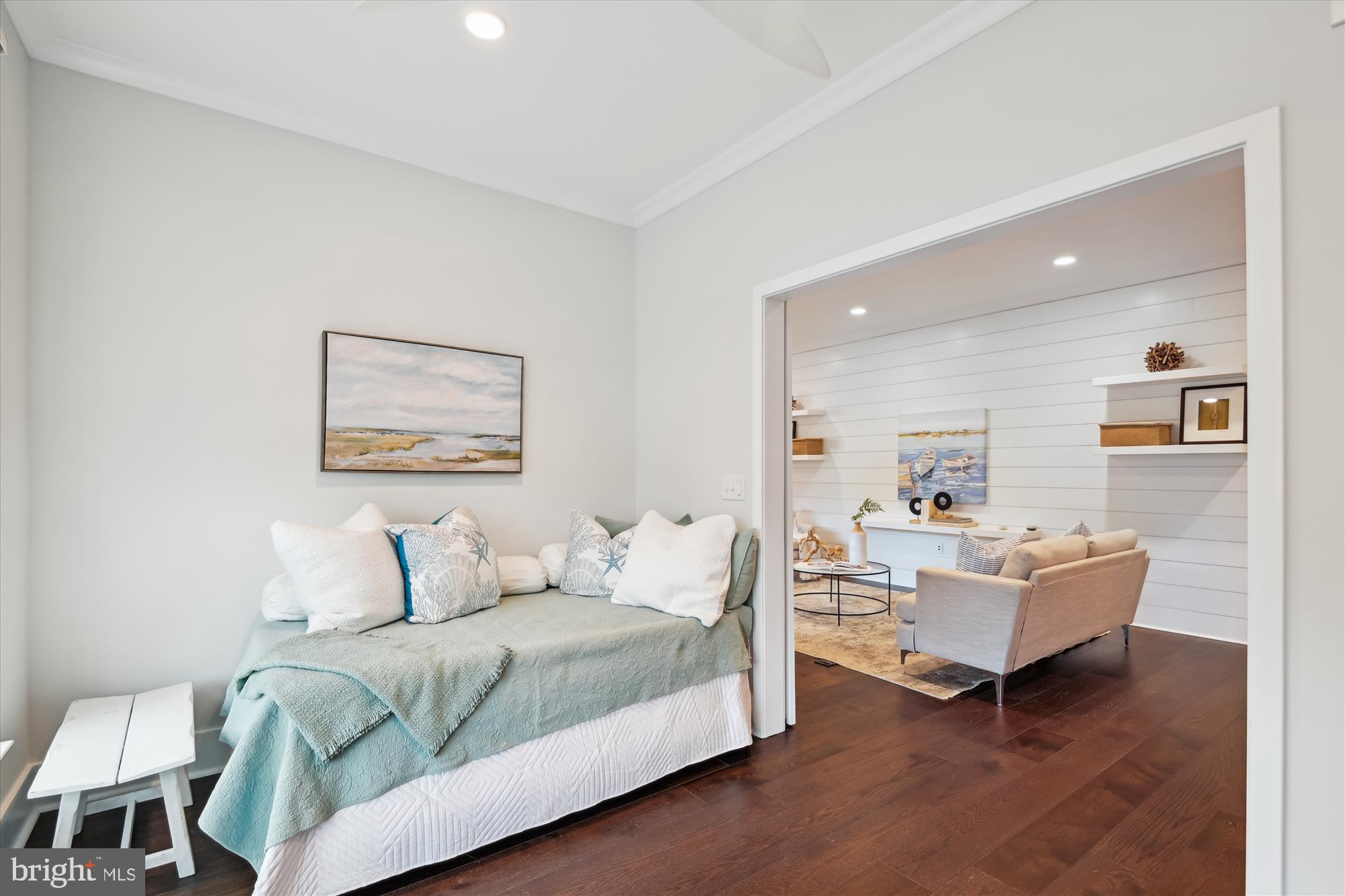 ANNAPOLIS - Residential