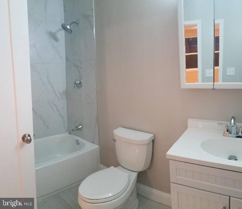TRUXTON CIRCLE - Residential Income