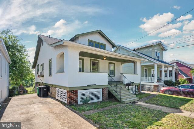 1505 BEAVER HEIGHTS LANE