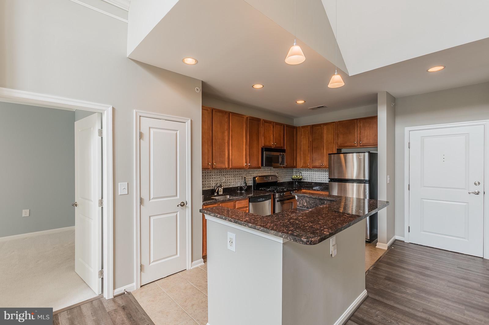 HALSTEAD AT THE METRO - Residential Lease