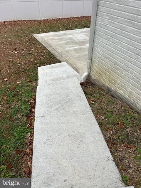 EAGLES POINTE - Residential Lease