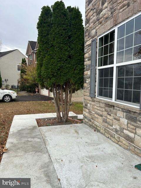 EAGLES POINTE - Residential Lease