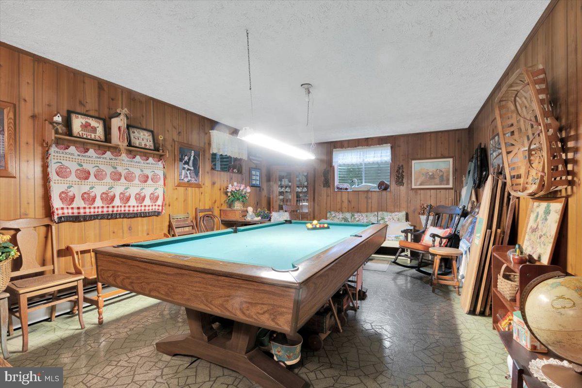 FORESTVILLE - Residential