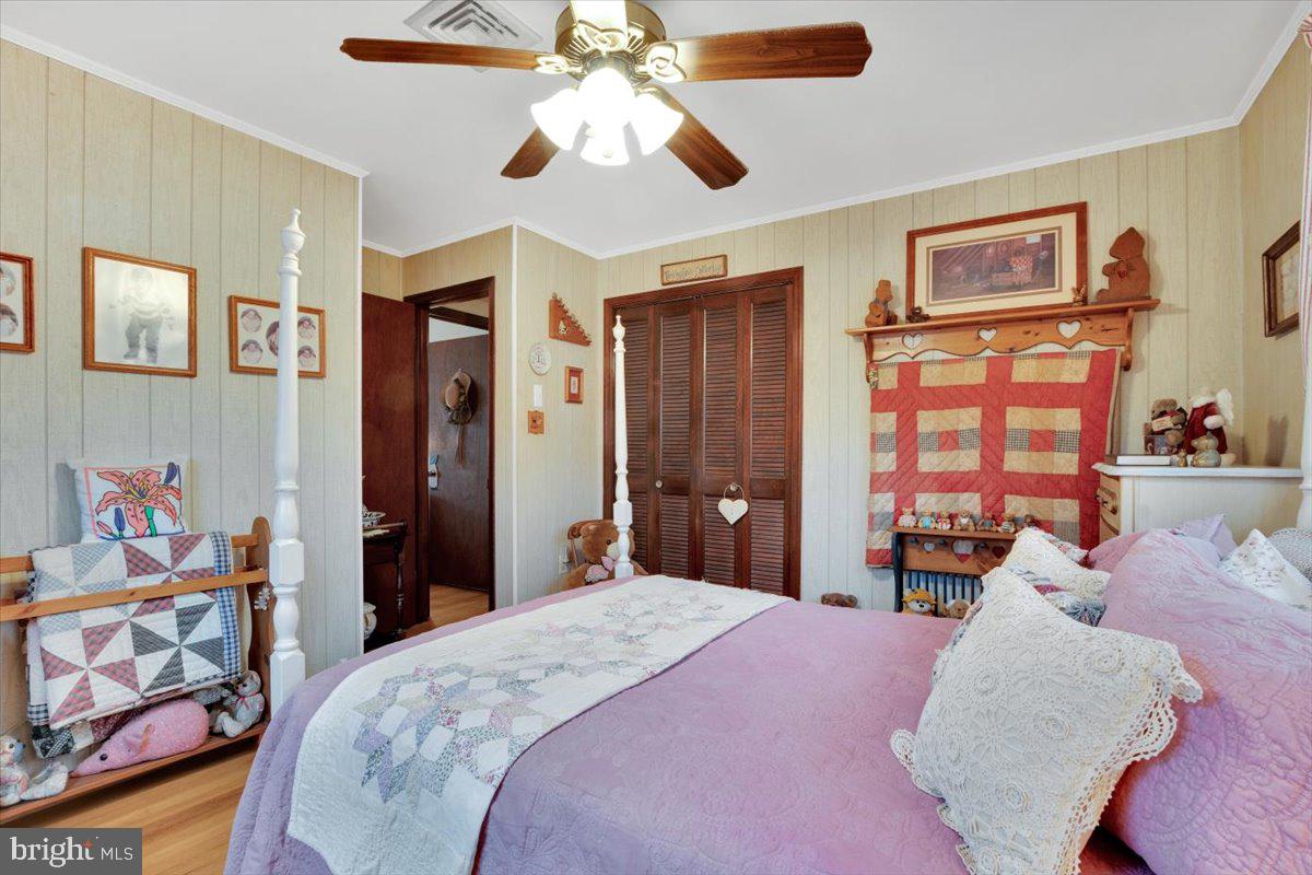 FORESTVILLE - Residential