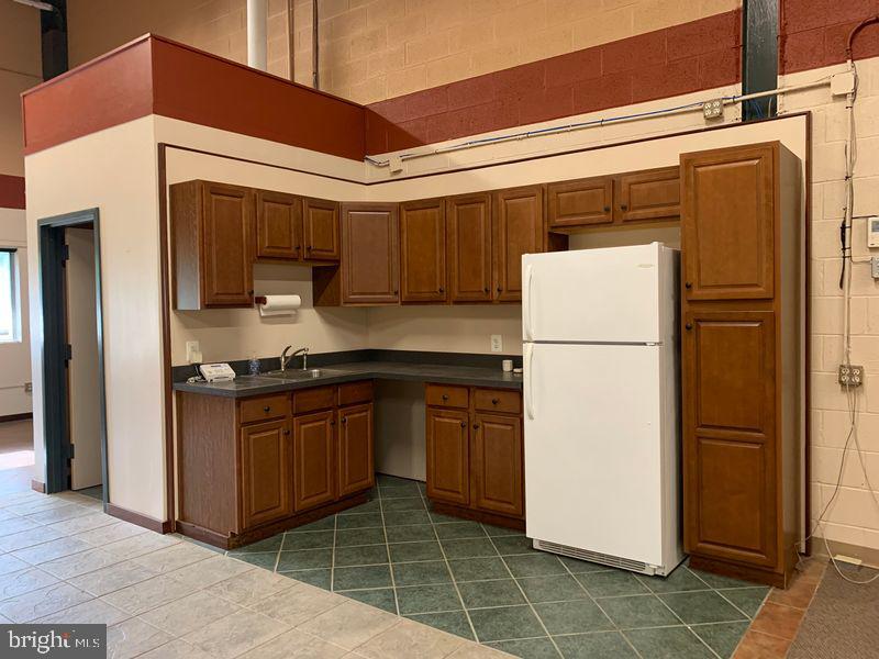259 SUNSET PARK 259