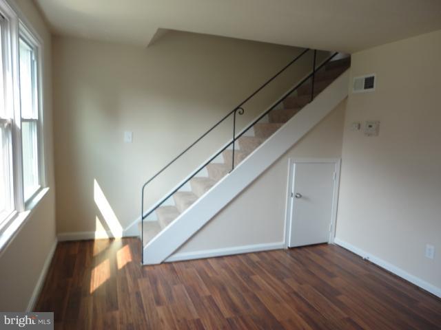 IVERSON COURTS CONDO - Residential Lease