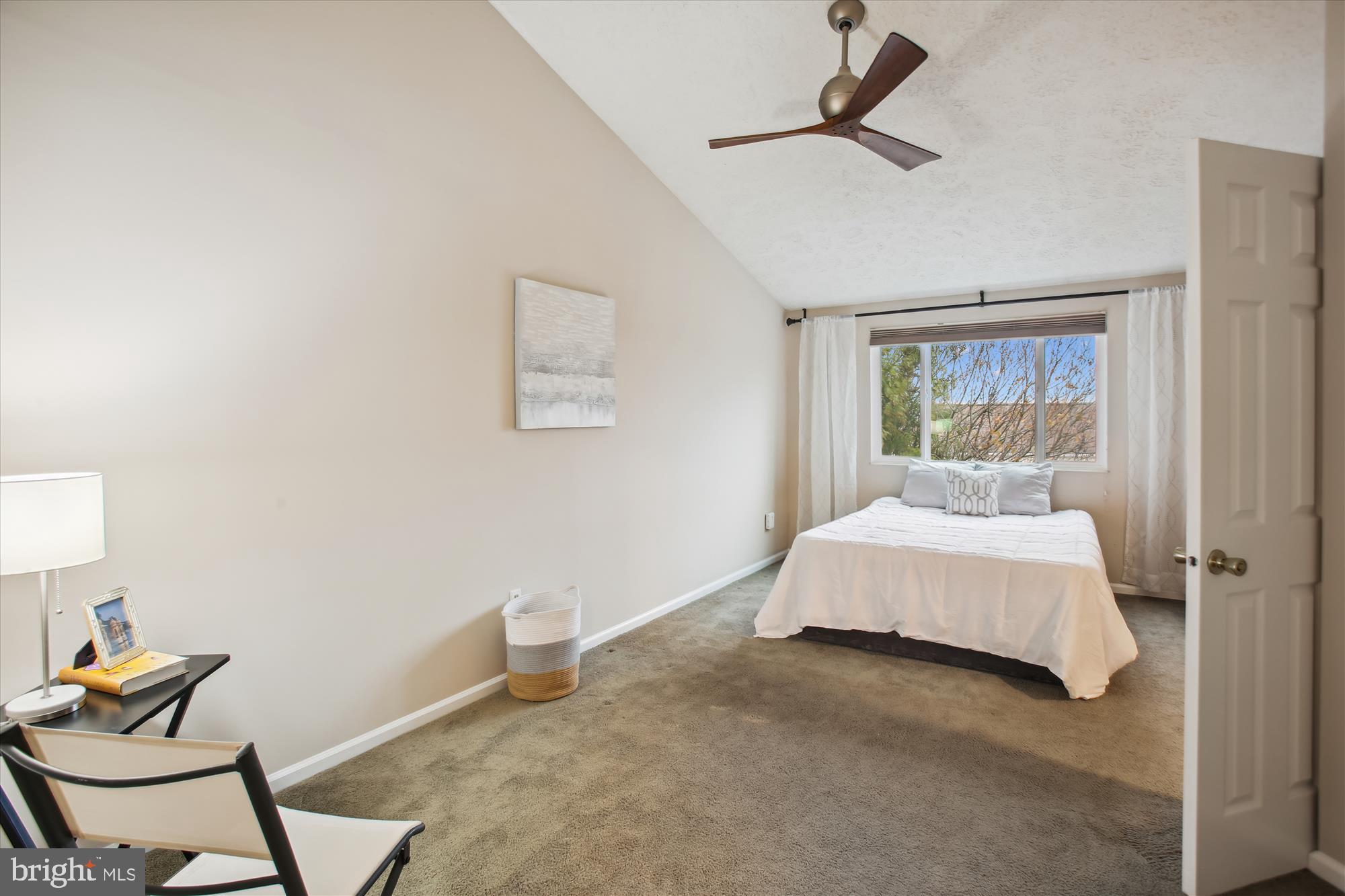 BALLENGER CREEK - Residential