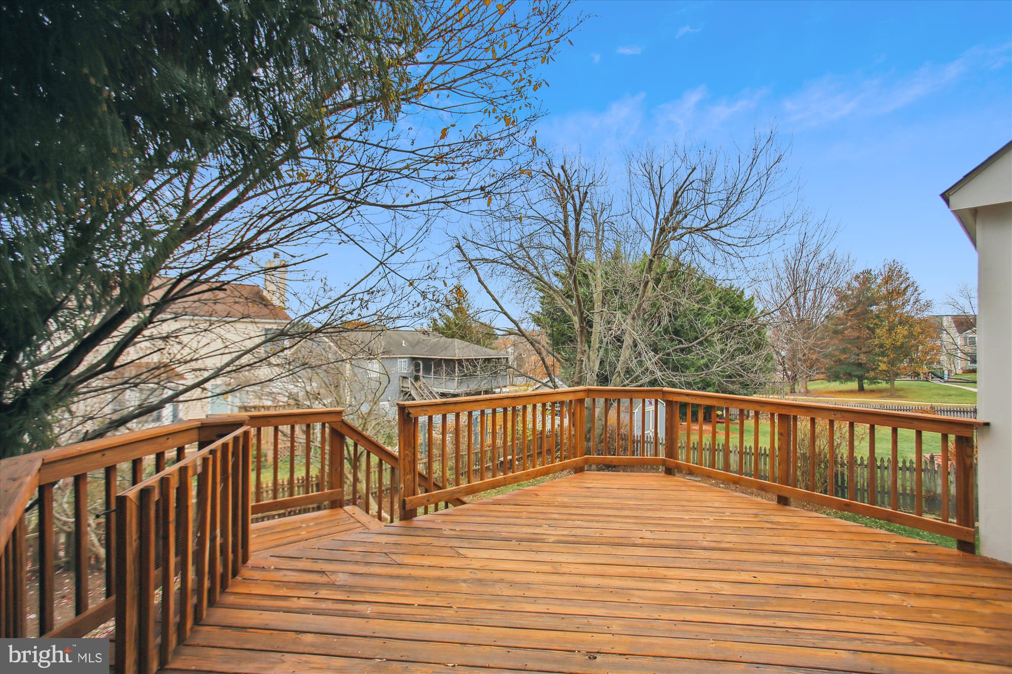 BALLENGER CREEK - Residential