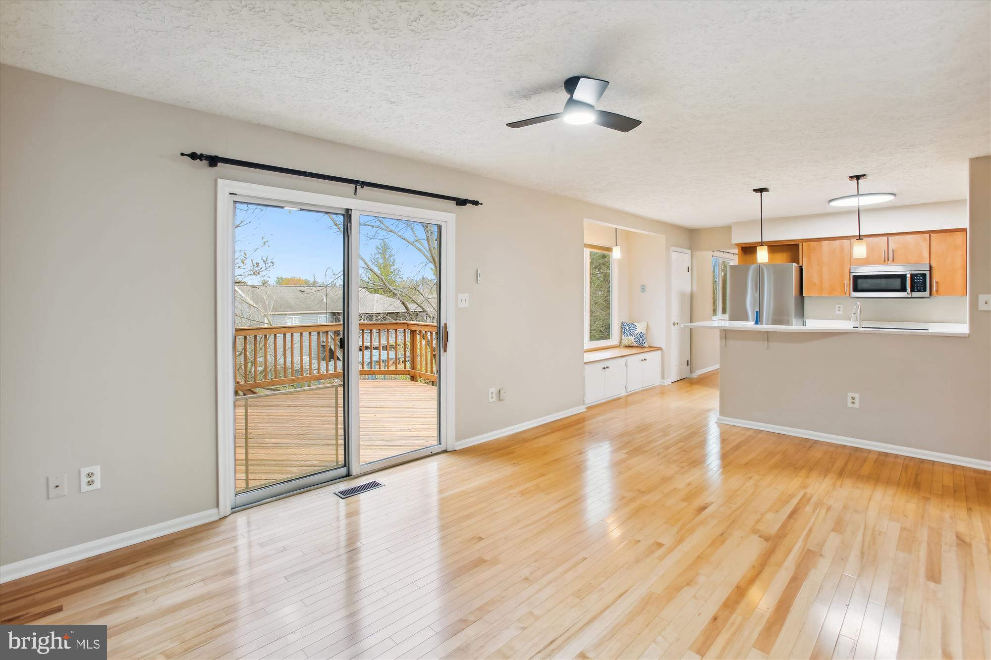 BALLENGER CREEK - Residential