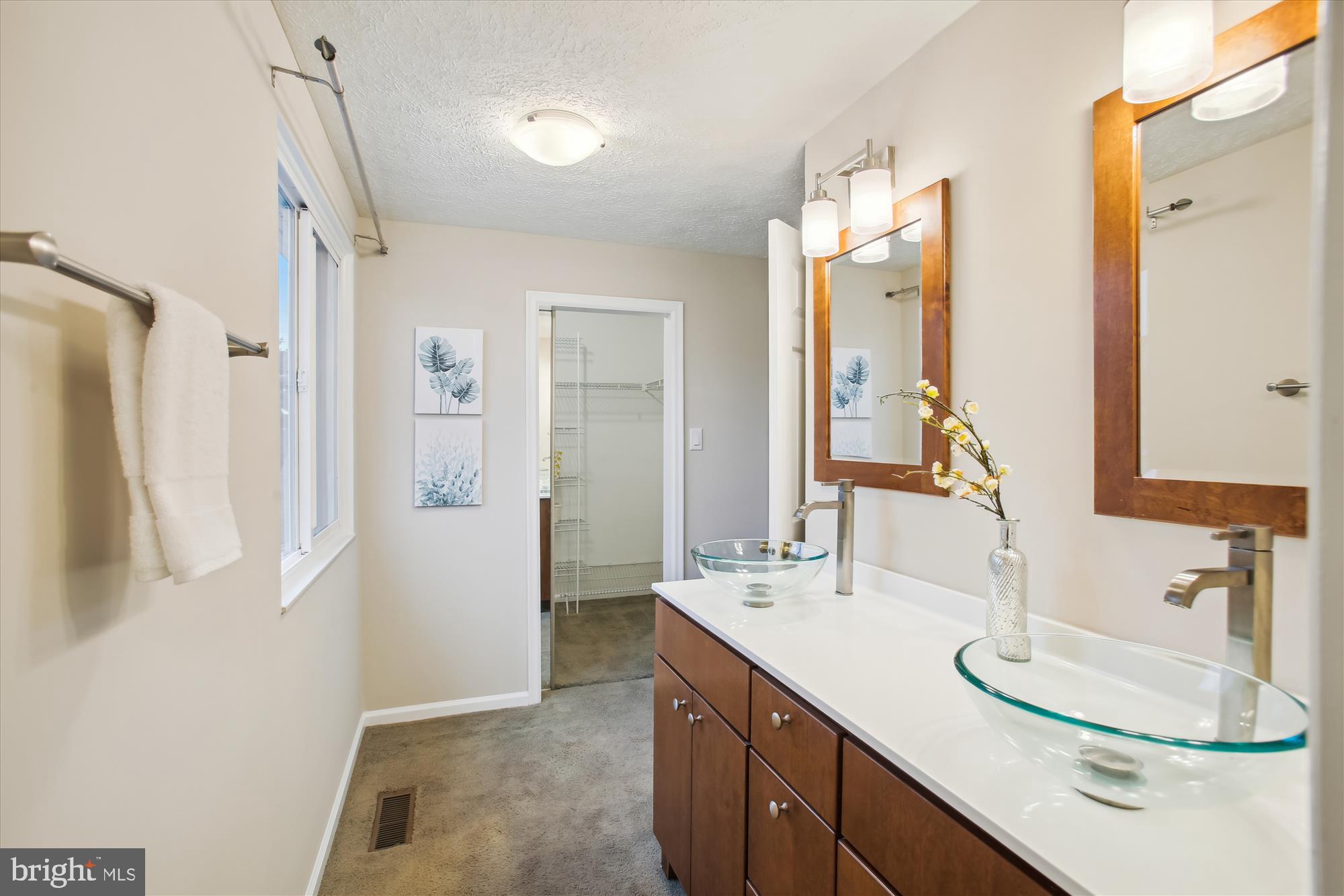 BALLENGER CREEK - Residential