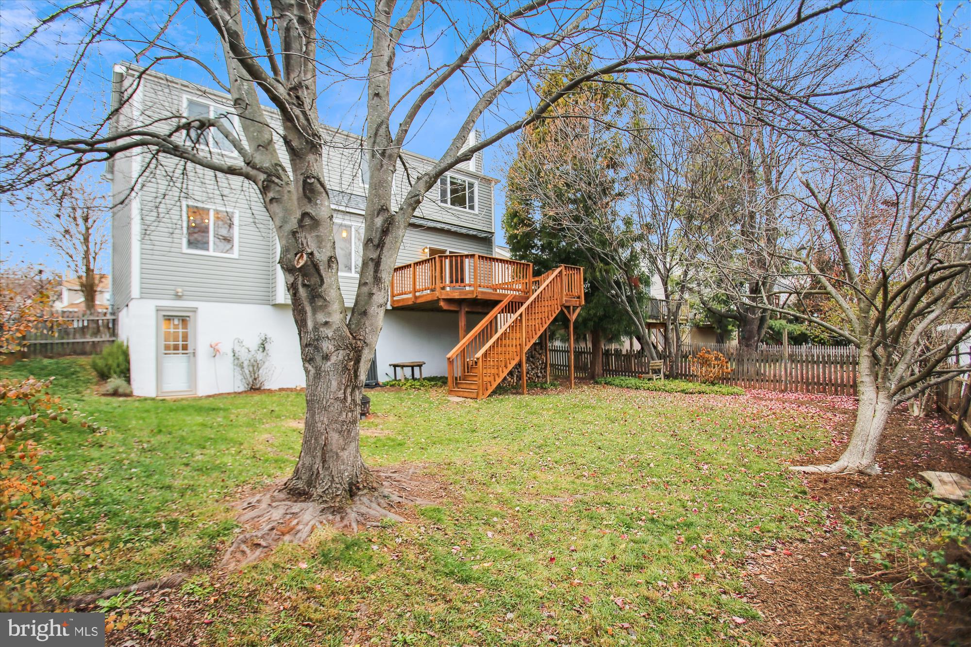 BALLENGER CREEK - Residential