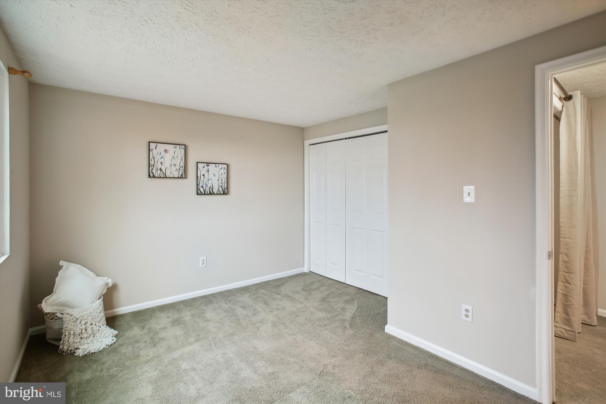 BALLENGER CREEK - Residential