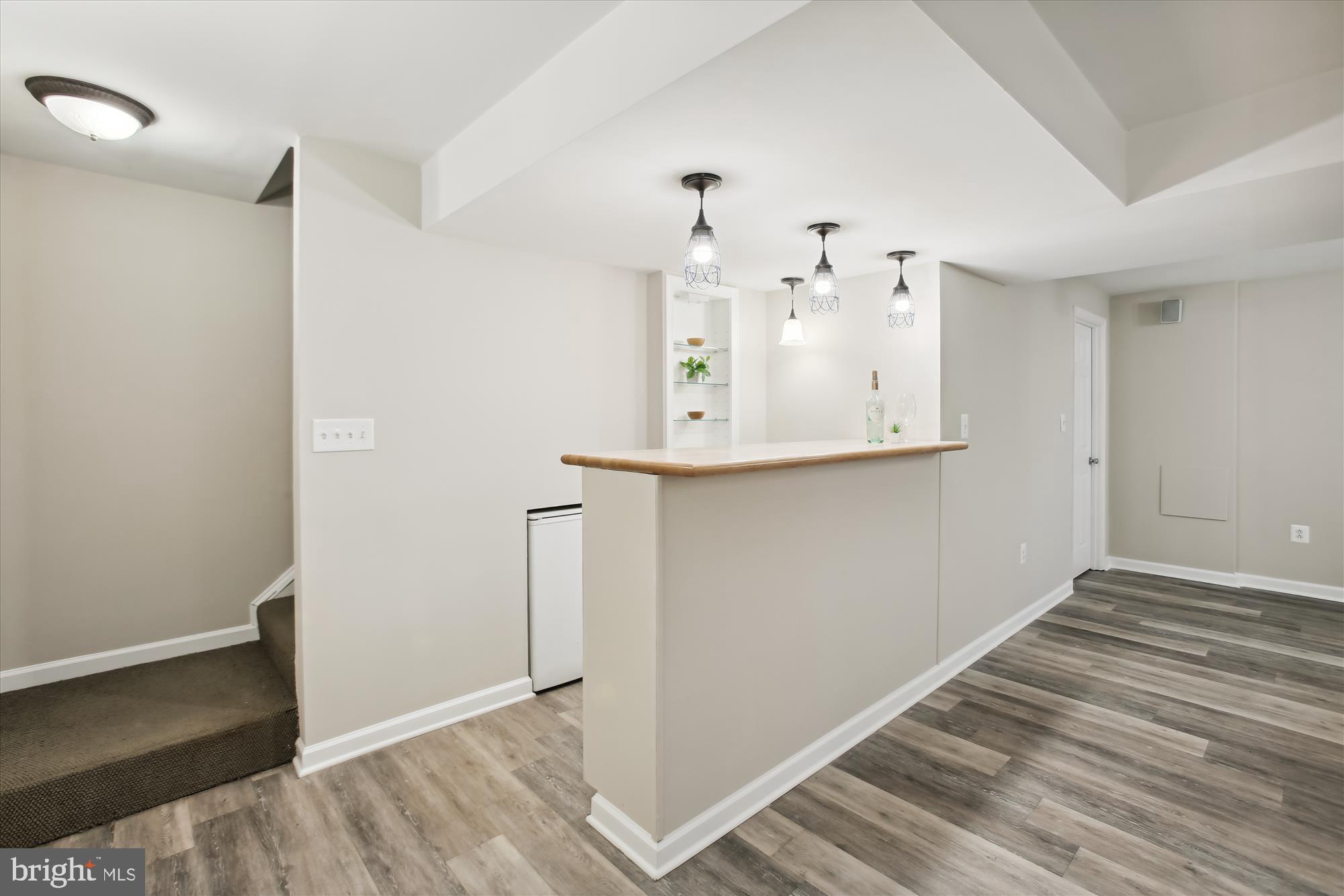 BALLENGER CREEK - Residential