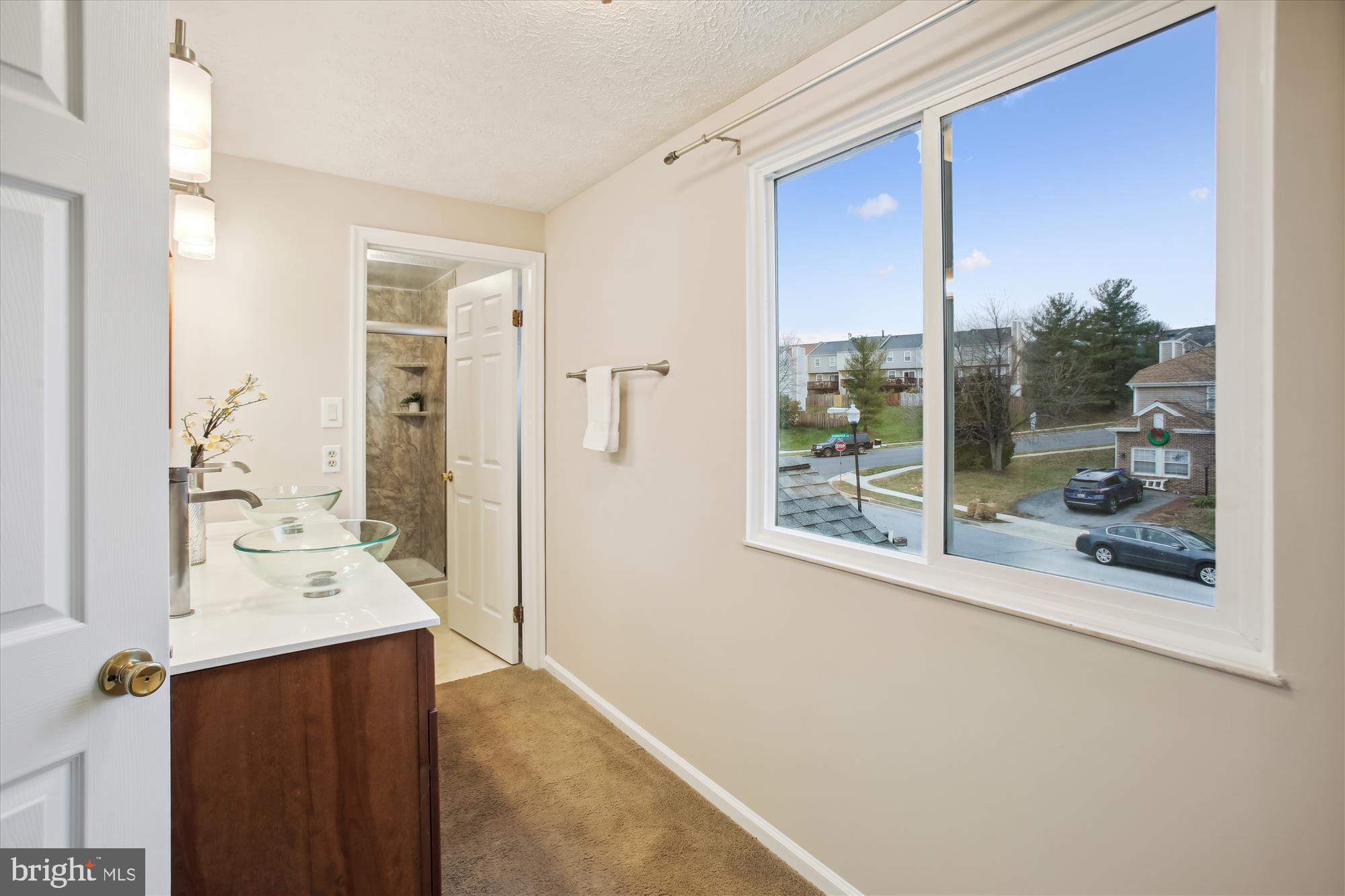 BALLENGER CREEK - Residential