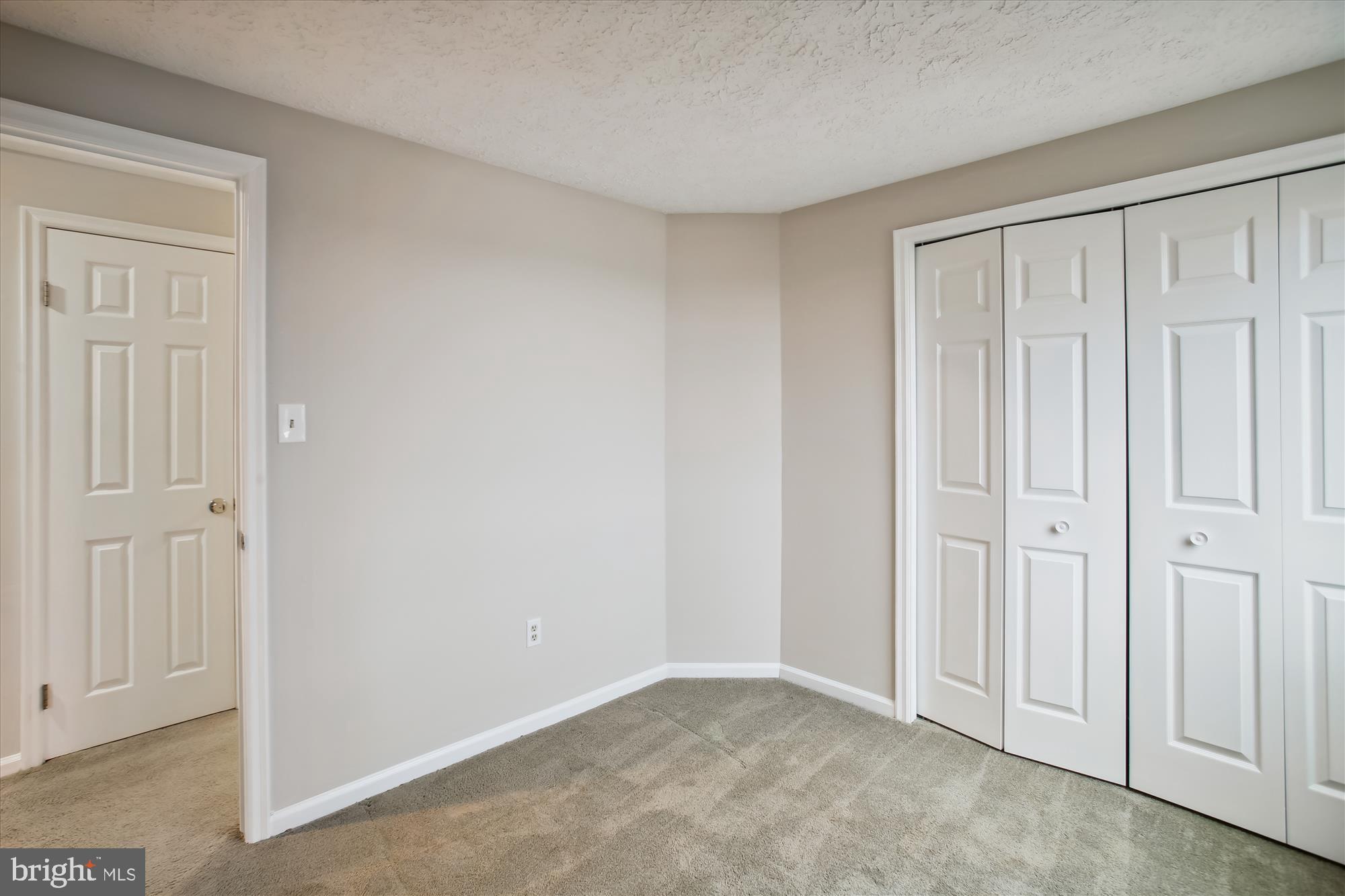 BALLENGER CREEK - Residential