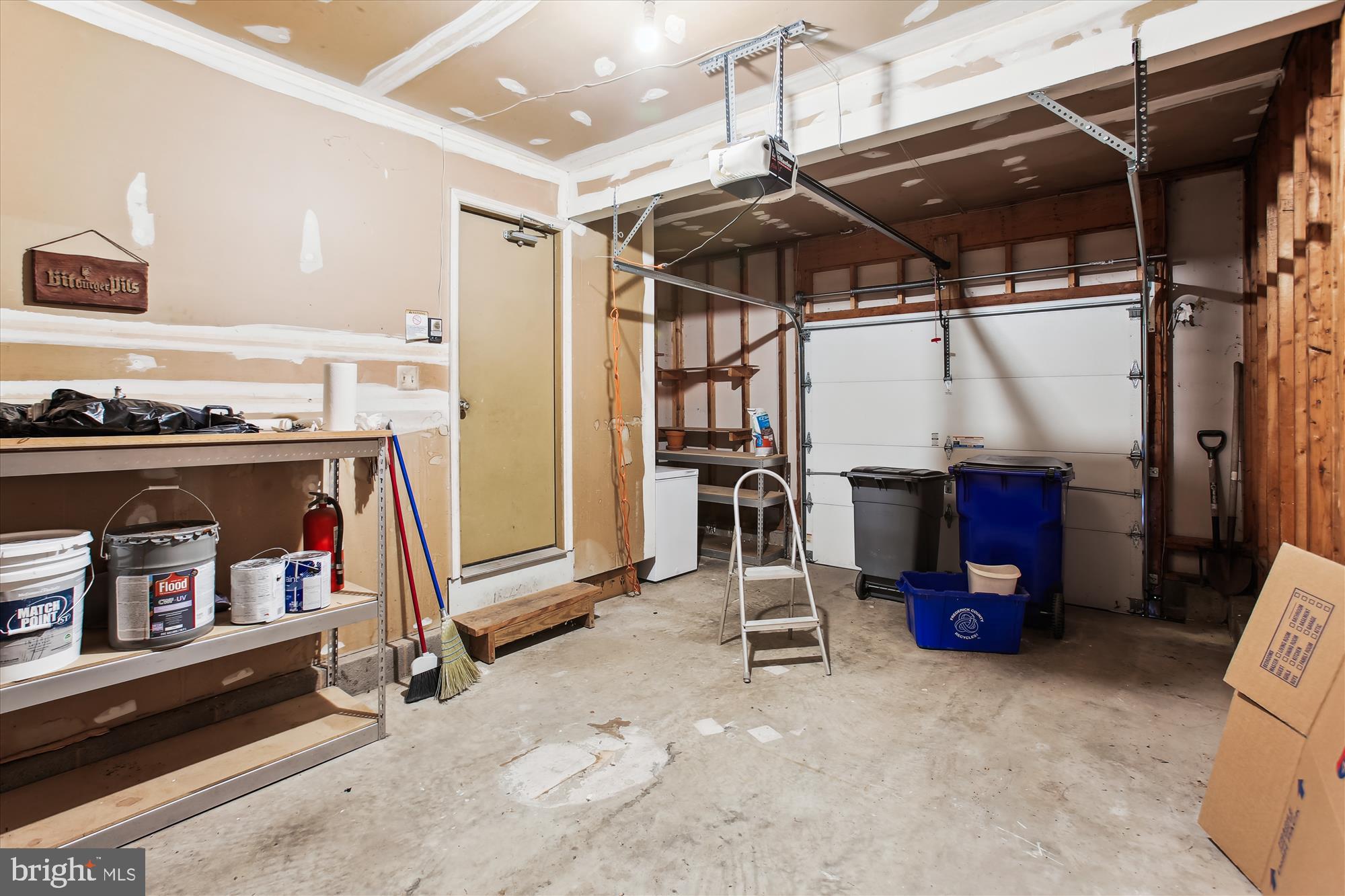 BALLENGER CREEK - Residential