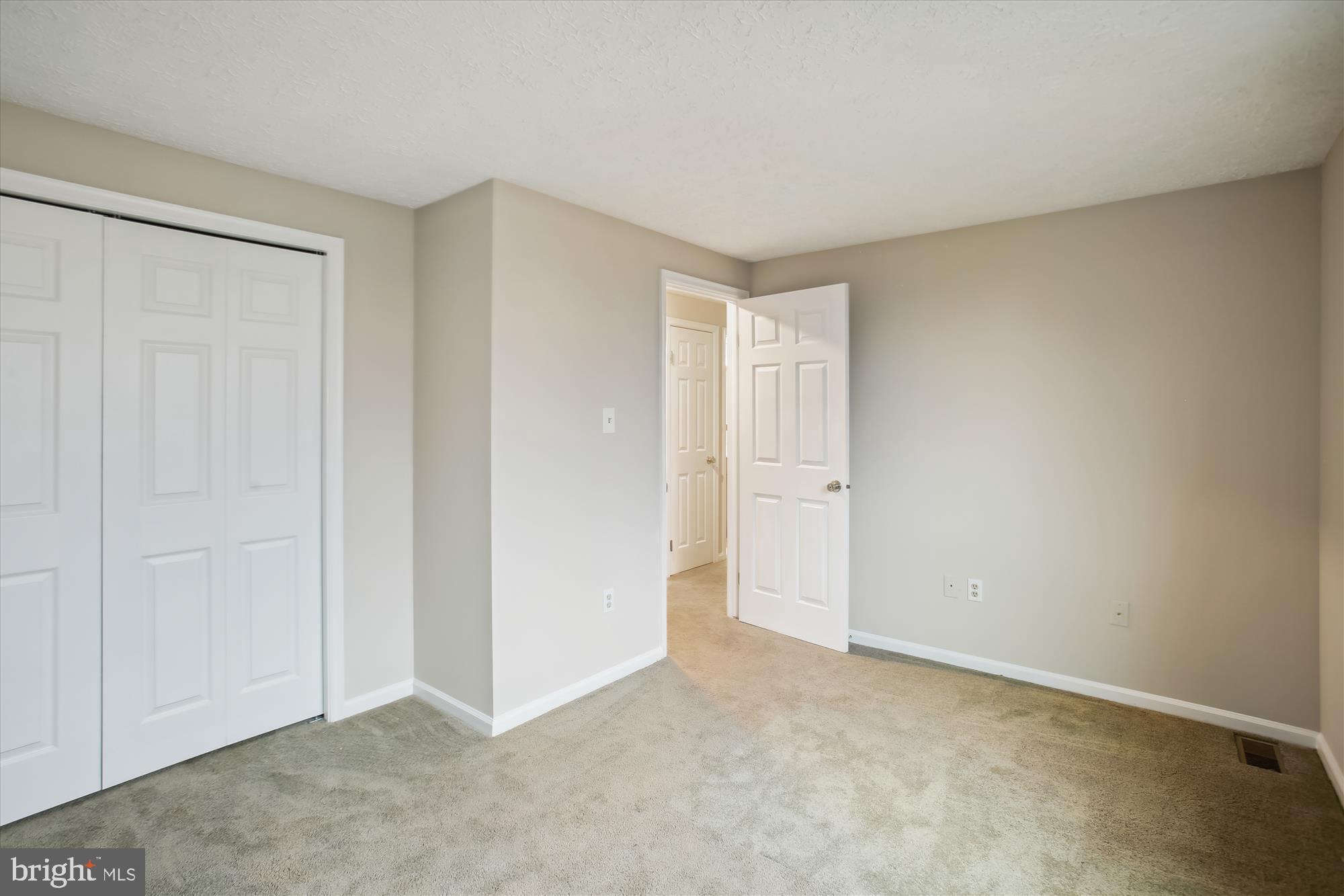 BALLENGER CREEK - Residential