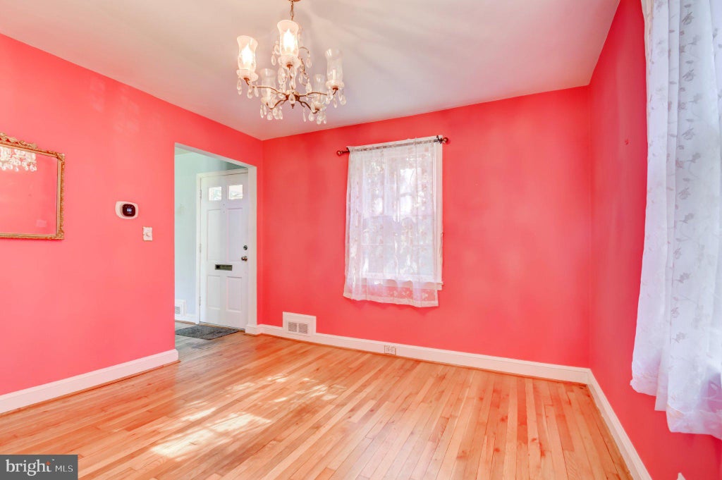 Photo of 231 Whitmoor Terrace, SILVER SPRING, MD 20901 (MLS # MDMC2257930)
