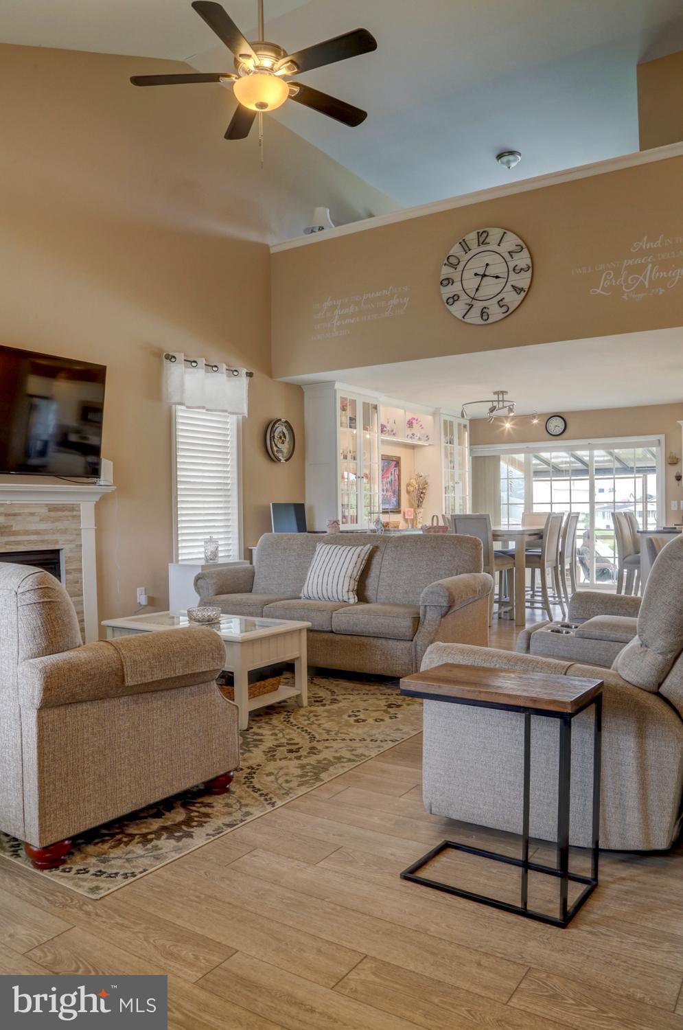 THE LANDINGS AT GARDEN SPOT RESERVE - Residential