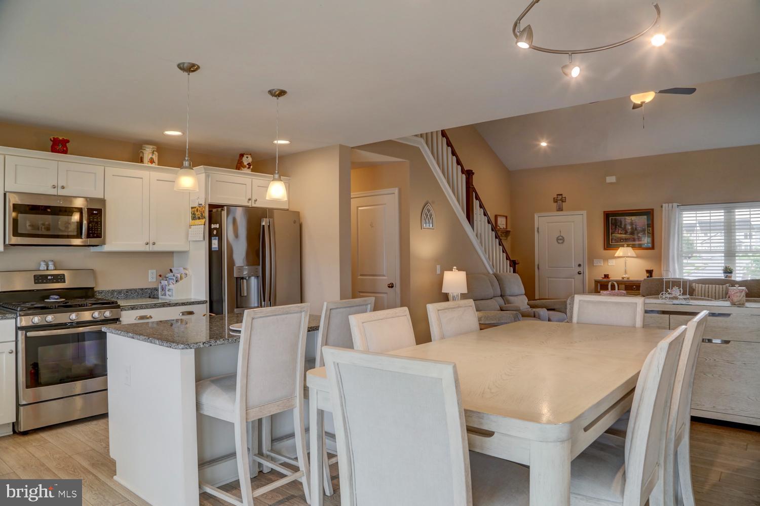 THE LANDINGS AT GARDEN SPOT RESERVE - Residential