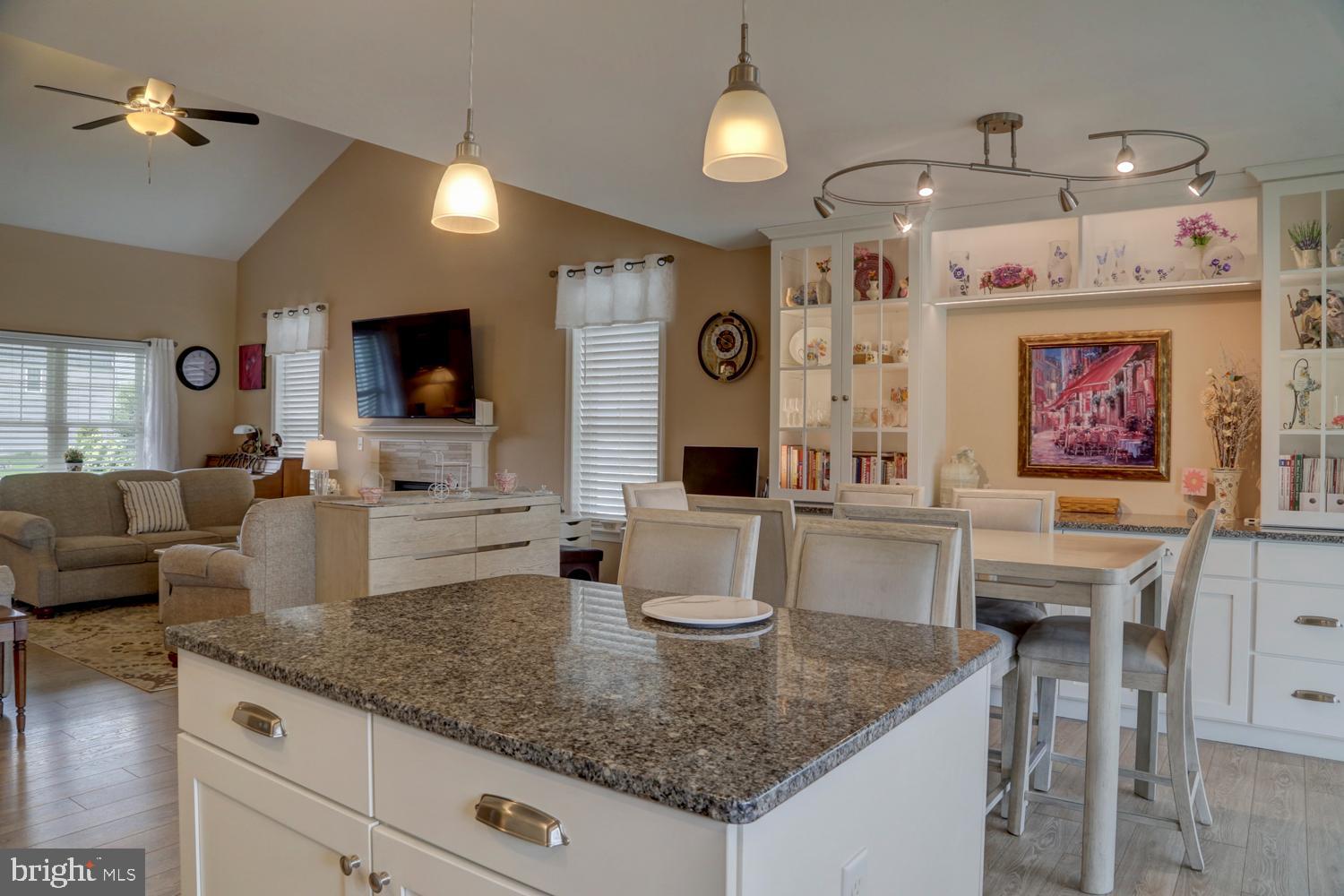 THE LANDINGS AT GARDEN SPOT RESERVE - Residential