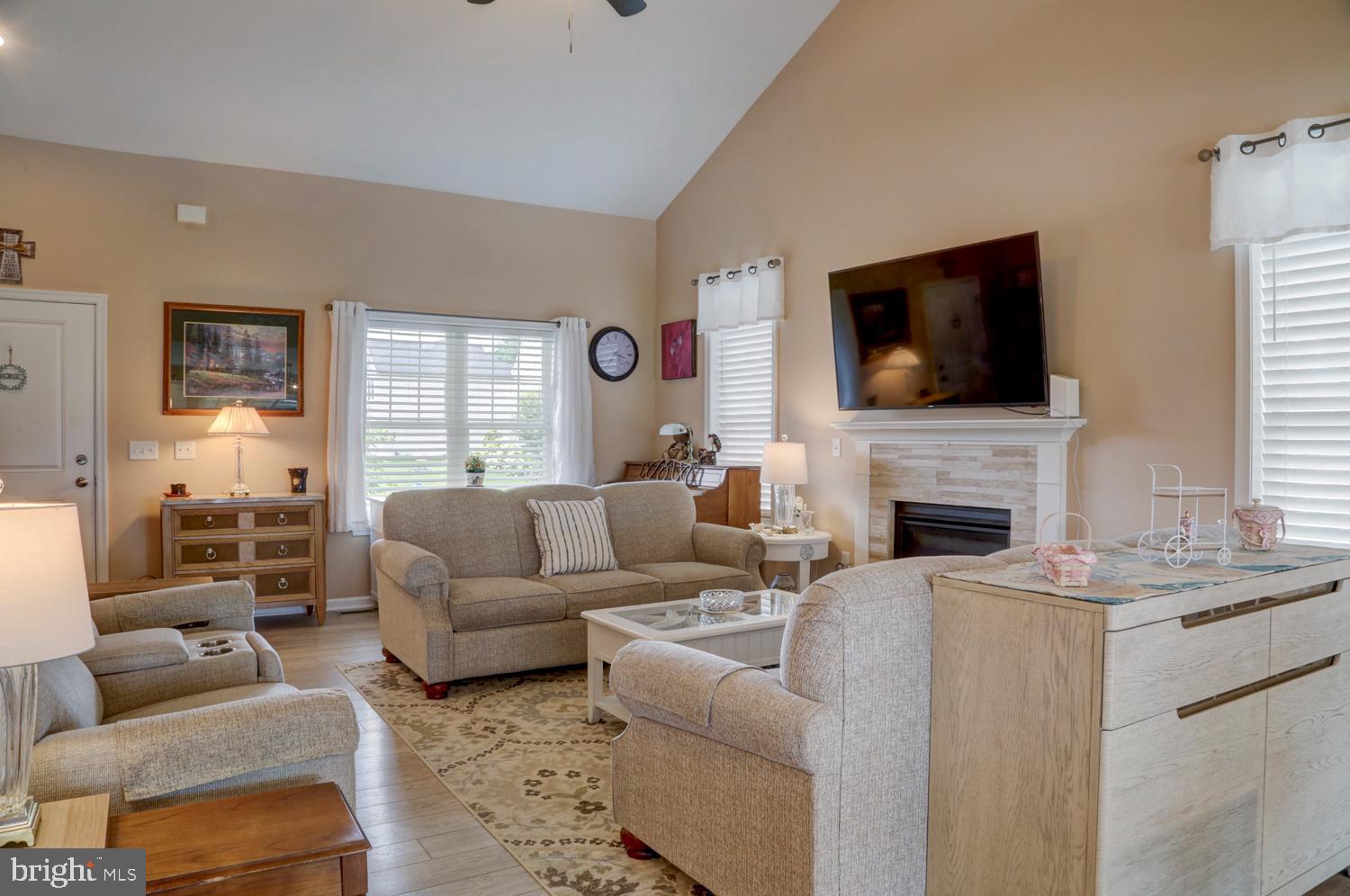 THE LANDINGS AT GARDEN SPOT RESERVE - Residential