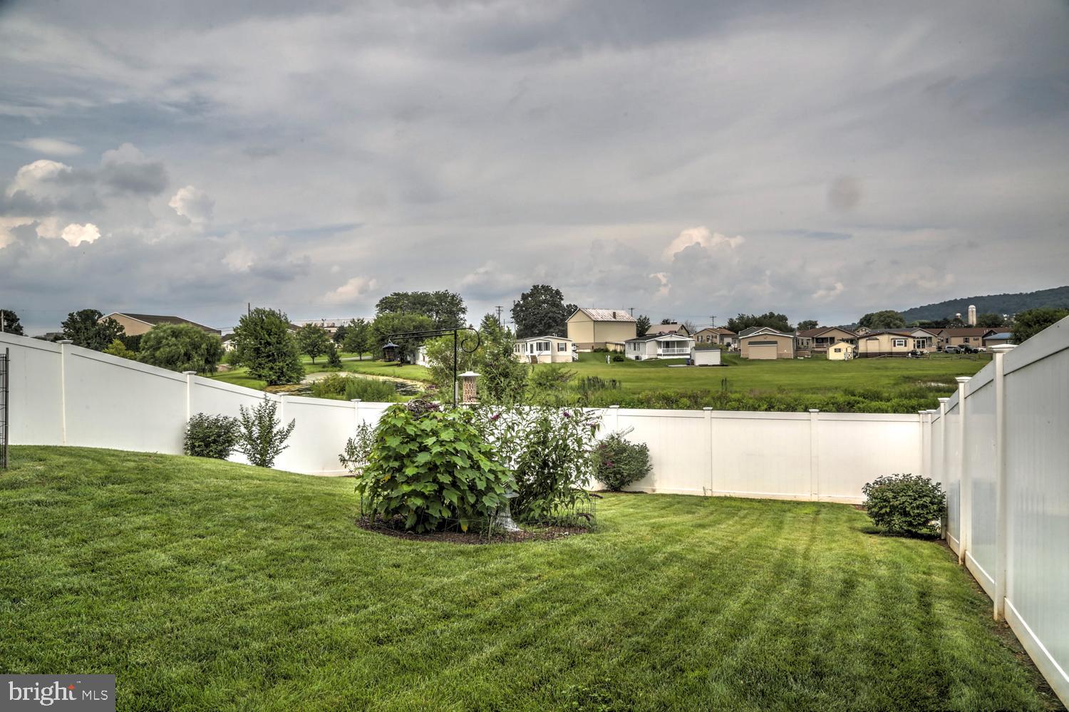 THE LANDINGS AT GARDEN SPOT RESERVE - Residential