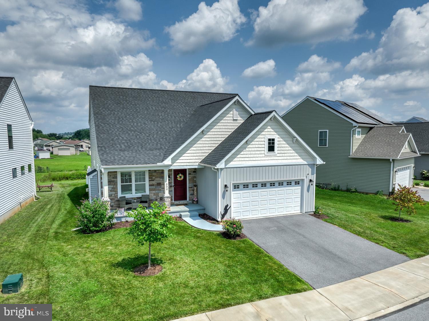 THE LANDINGS AT GARDEN SPOT RESERVE - Residential