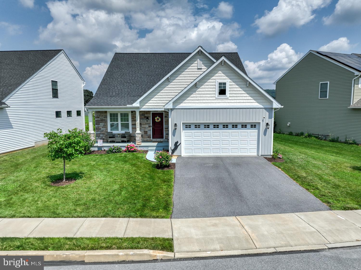 THE LANDINGS AT GARDEN SPOT RESERVE - Residential