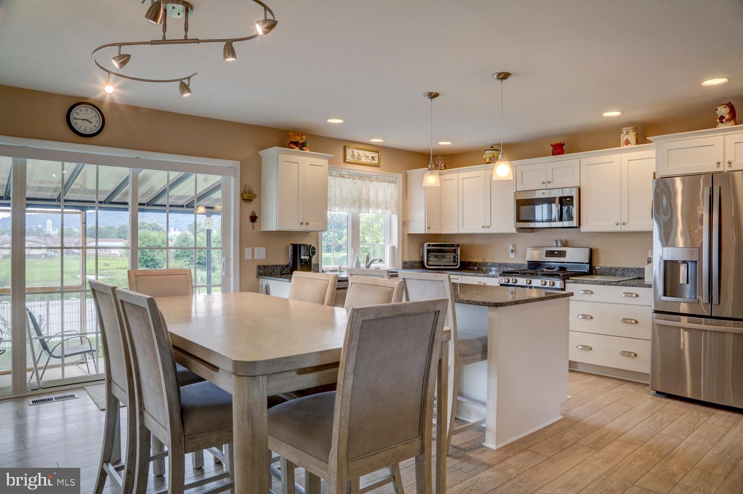 THE LANDINGS AT GARDEN SPOT RESERVE - Residential