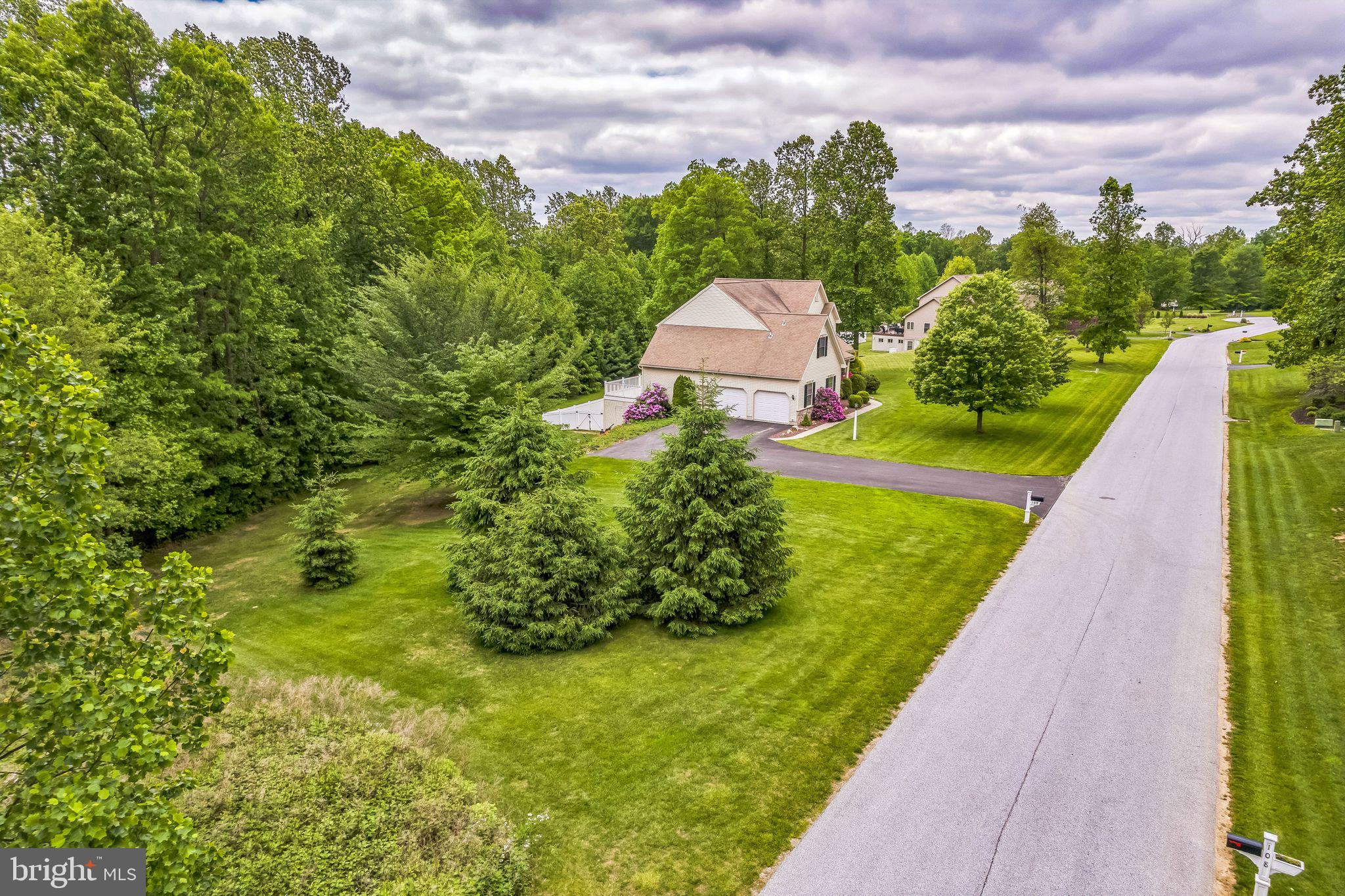 109 LINDSAYS WAY